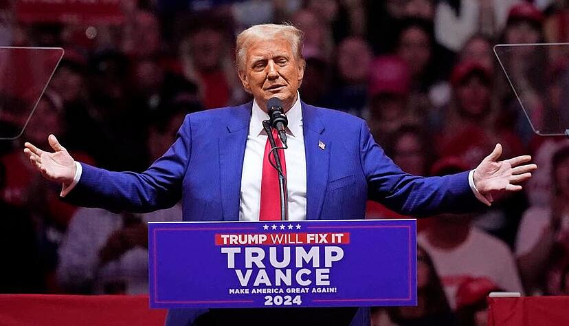 Der republikanische US-Präsidentschaftskandidat und ehemalige US-Präsident Donald Trump spricht bei einer Wahlkampfveranstaltung im Madison Square Garden in New York.
