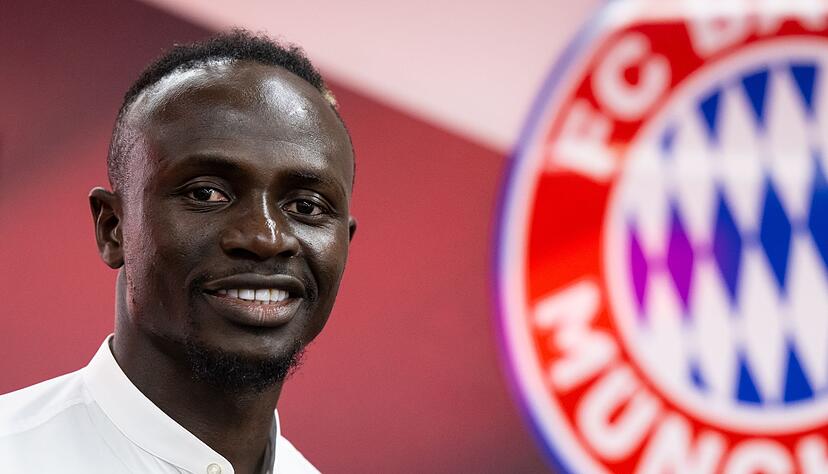 Von der 10 zur 17: Sadio Mané hat sich beim FC Bayern München für die Rückennummer 17 entschieden.