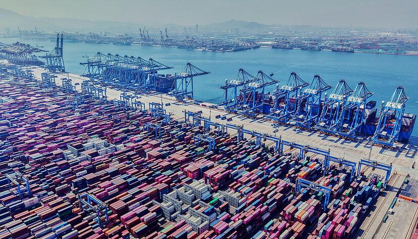 Trotz des Handelskonflikts mit den USA ist Chinas Wirtschaft im zweiten Quartal deutlich gewachsen. Doch viele Probleme bleiben ungelöst. (Archivbild)