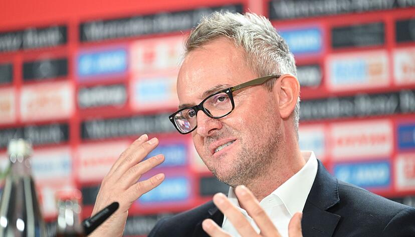 Alexander Wehrle, der Vorstandsvorsitzende des VfB Stuttgart, aufgenommen bei einer Pressekonferenz des Fußball-Bundesligisten. Alexander Wehrle, der Vorstandsvorsitzende des VfB Stuttgart, aufgenommen bei einer Pressekonferenz des Fußball-Bundesligisten.
