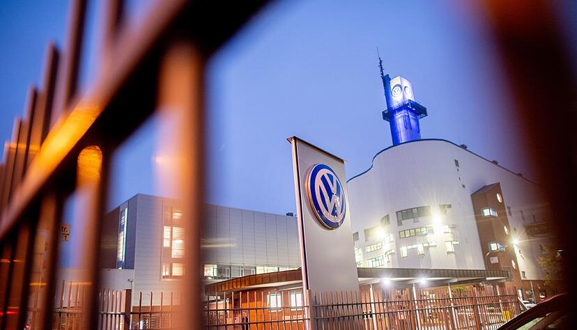 Das VW-Werk in Osnabrück gilt als besonders gefährdet. (Archivbild) Das VW-Werk in Osnabrück gilt als besonders gefährdet. (Archivbild)