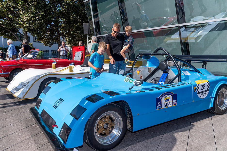 Dieser Rennwagen bringt beim NSU-Fan-Tag auch junge Besucher zum staunen.