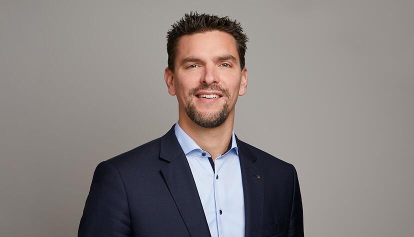 Henner Pasch hatte den Wehrdienst verweigert, heute sieht er das anders.