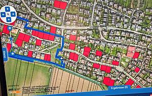 Dunkelrot leuchten die Baulücken im Stadtteil Kirchhausen. Hier, im Areal Wittumäcker, gibt es auffallend viele Brachflächen im Wohngebiet, die noch unbebaut sind. Ein Neubaugebiet auf der grünen Wiese im Stadtteil rückt damit in weite Ferne. Dunkelrot leuchten die Baulücken im Stadtteil Kirchhausen. Hier, im Areal Wittumäcker, gibt es auffallend viele Brachflächen im Wohngebiet, die noch unbebaut sind. Ein Neubaugebiet auf der grünen Wiese im Stadtteil rückt damit in weite Ferne.