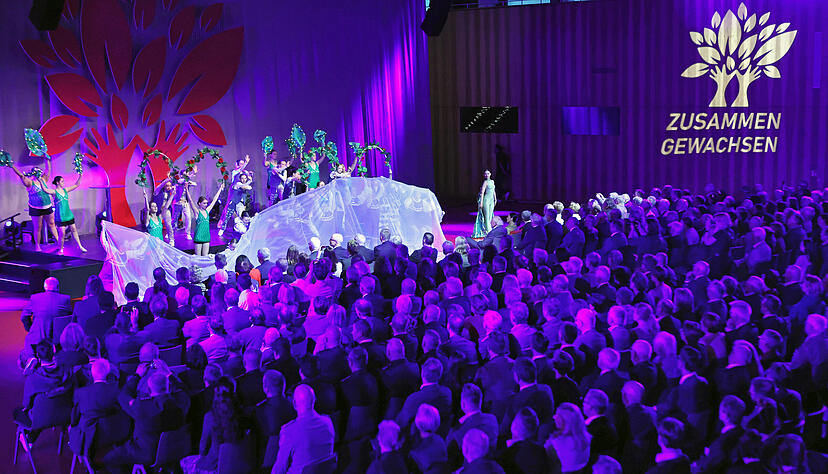 Festakt 50 Jahre Hohenlohekreis im Carmen-Würth-Forum Künzelsau. Broadway Dance School Festakt 50 Jahre Hohenlohekreis im Carmen-Würth-Forum Künzelsau. Broadway Dance School