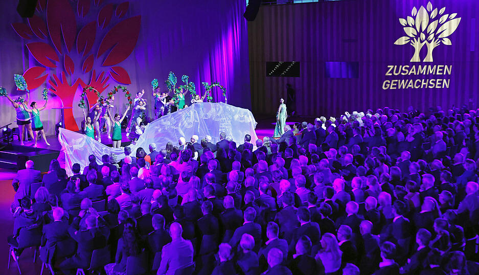 Festakt 50 Jahre Hohenlohekreis im Carmen-W&uuml;rth-Forum K&uuml;nzelsau. Broadway Dance School