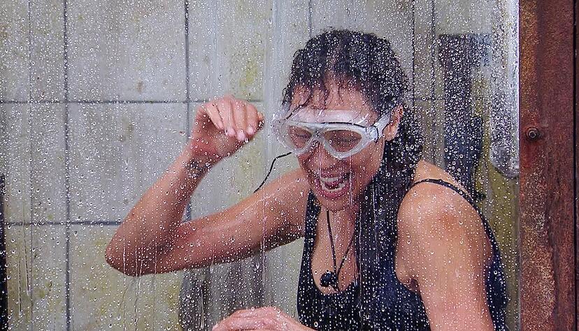 Lilly Becker begleitete Maurice Dziwak in die Prüfung an Tag 14. Lilly Becker begleitete Maurice Dziwak in die Prüfung an Tag 14.