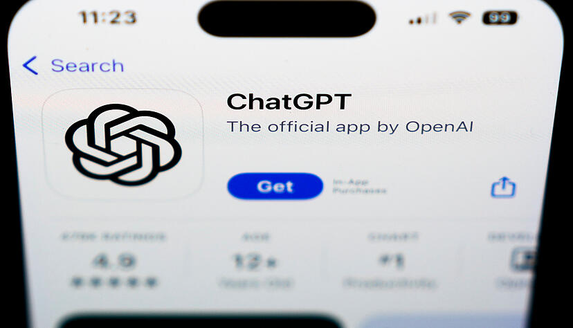 ChapGPT ist weltweit der bekannteste KI-Chatbot. Das Unternehmen OpenAI darf sich auf eine Finanzspritze in Höhe von 40 Milliarden Dollar freuen. ChapGPT ist weltweit der bekannteste KI-Chatbot. Das Unternehmen OpenAI darf sich auf eine Finanzspritze in Höhe von 40 Milliarden Dollar freuen.