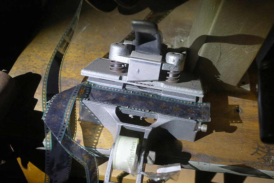 Verstaubte Filmtechnik zeugt von der Kinovergangenheit des Kinocenters Heilbronn.