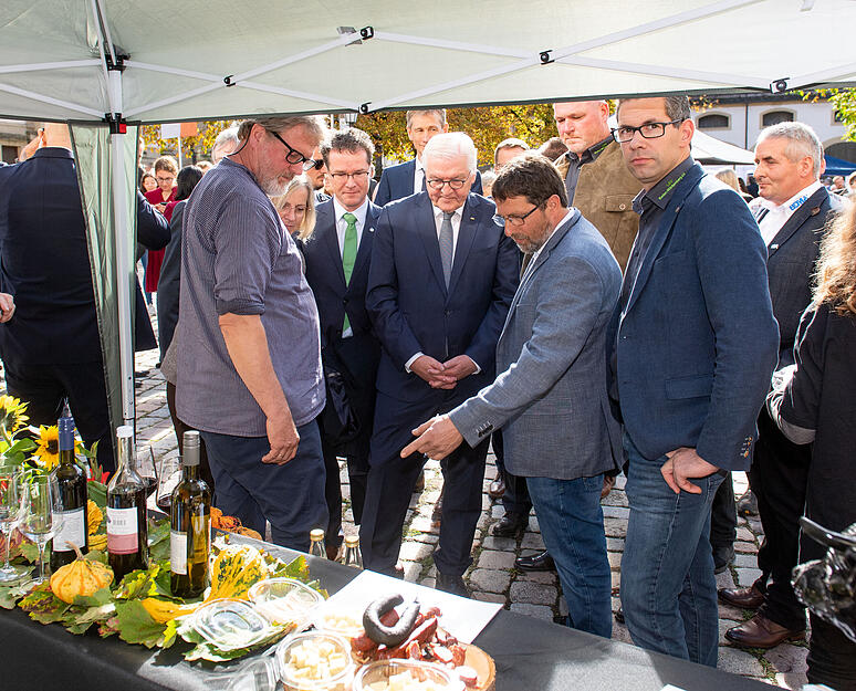 Bundespräsident Frank-Walter Steinmeier zu Besuch im Kloster Schöntal