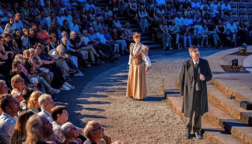 Nach dem Erfolg mit „Dracula“ ist in Neuenstadt dieses Jahr wieder eine Komödie dran. Nach dem Erfolg mit „Dracula“ ist in Neuenstadt dieses Jahr wieder eine Komödie dran.