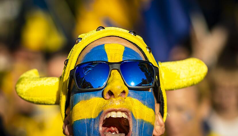 Die Fußballfans in Schweden staunen nicht schlecht: Es gibt einen Sensations-Meister Die Fußballfans in Schweden staunen nicht schlecht: Es gibt einen Sensations-Meister