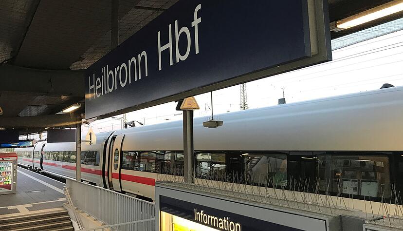 Das Angebot haltender ICE-Züge in Heilbronn ist auf drei Wochen im Januar und die Monate Juli bis Dezember während Bauarbeiten beschränkt.