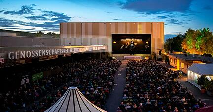 Maximal 750 Gäste sind beim Open-Air-Kino in der WG zugelassen.