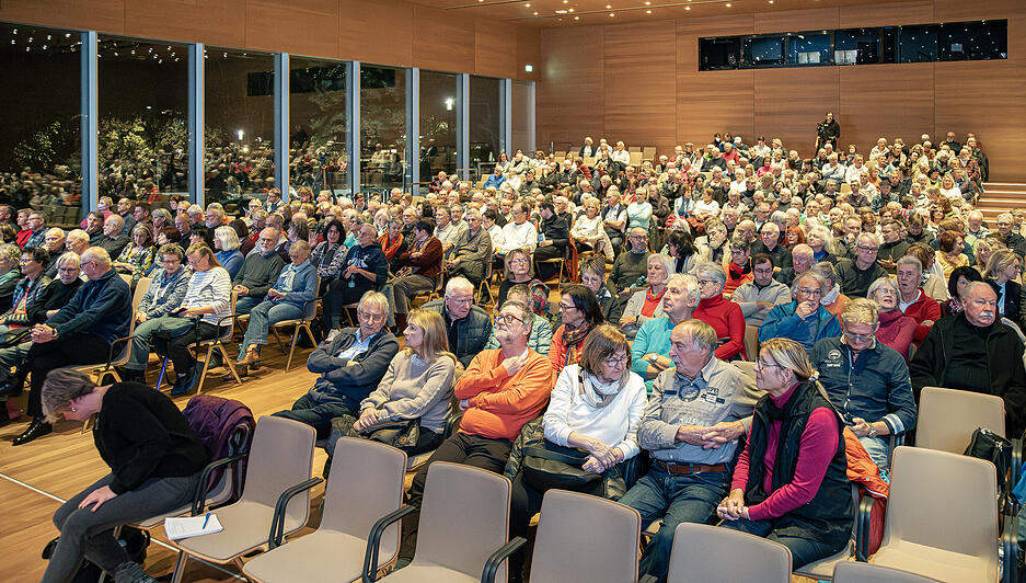 Bildung für alle: Die Bürger-Uni vermittelt aktuelles Wissen zur digitalen Zukunft.