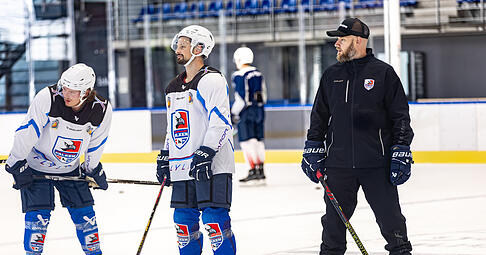Niko Eronen (rechts) war mit der ersten Trainingswoche seines neuen Teams sehr zufrieden.