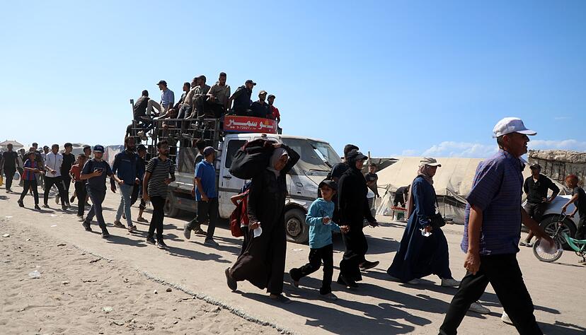 Viele Palästinenser sind seit Beginn der Waffenruhe in den Norden des Gazastreifens zurückgekehrt. Viele Palästinenser sind seit Beginn der Waffenruhe in den Norden des Gazastreifens zurückgekehrt.