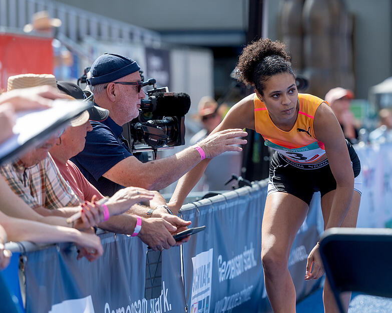 Hochsprung Heilbronn: Wettbewerb der Frauen. Hochsprung Heilbronn: Wettbewerb der Frauen.