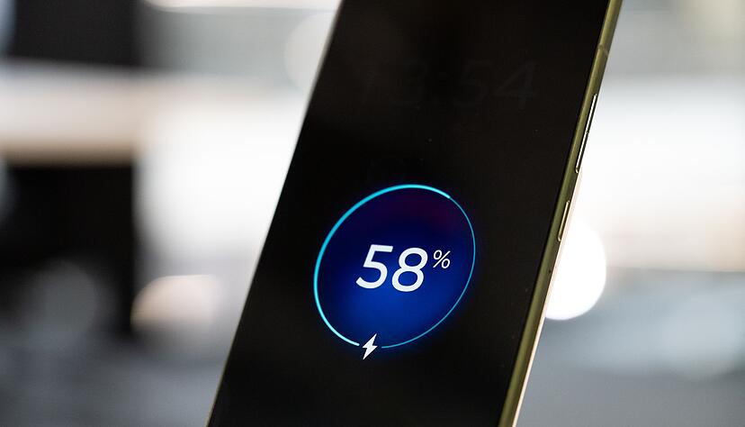 Dauerl&auml;ufer-Gene: Das Edge 70 hielt im Test locker einen, manchmal sogar zwei Tage, bevor es wieder ans Netzteil musste.