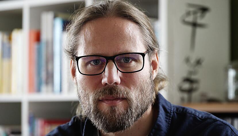 Der heute 40-jährige Rene Pickhardt berichtet, er sei von seiner Ex-Freundin emotional und körperlich missbraucht worden. Der heute 40-jährige Rene Pickhardt berichtet, er sei von seiner Ex-Freundin emotional und körperlich missbraucht worden.