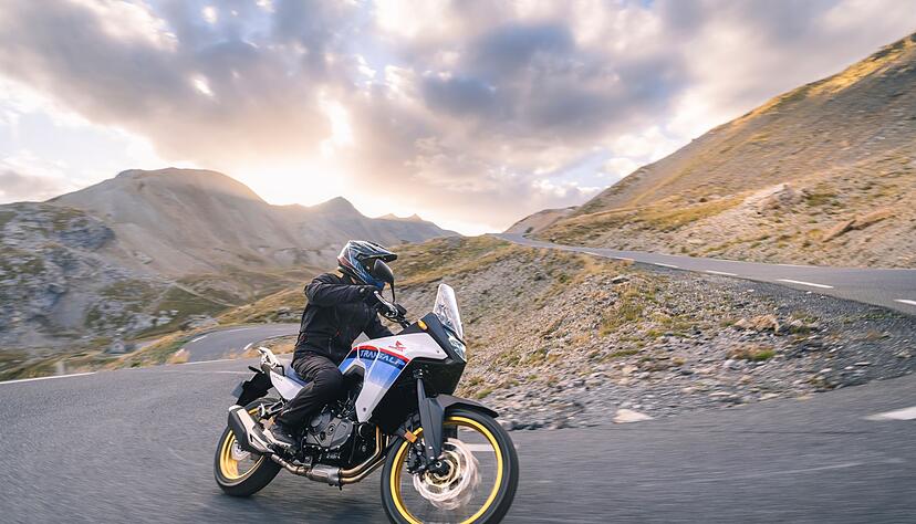 Mit ihr kann man auch gut eine l&auml;ngere Tour machen: die Reise-Enduro Honda XL750 Transalp.