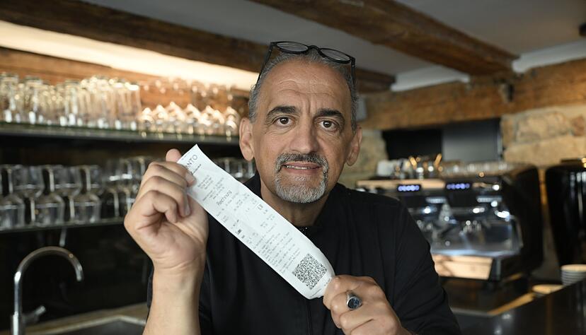 Salvatore Marrazzo in seinem Restaurant: Verbraucherschützer betonen, dass Gastronomen getrennte Rechnungen nur wünschen, nicht aber verbieten können.