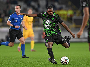 Der VfB Stuttgart soll Interesse an Linksverteidiger Nazinho haben.