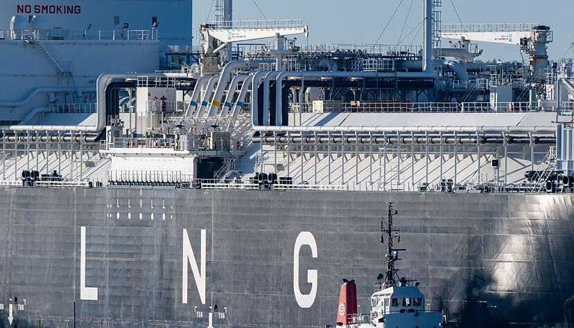 Am Mittwoch ankerten zahlreiche LNG-Tanker vor Katar im Persischen Golf. (Symbolbild)