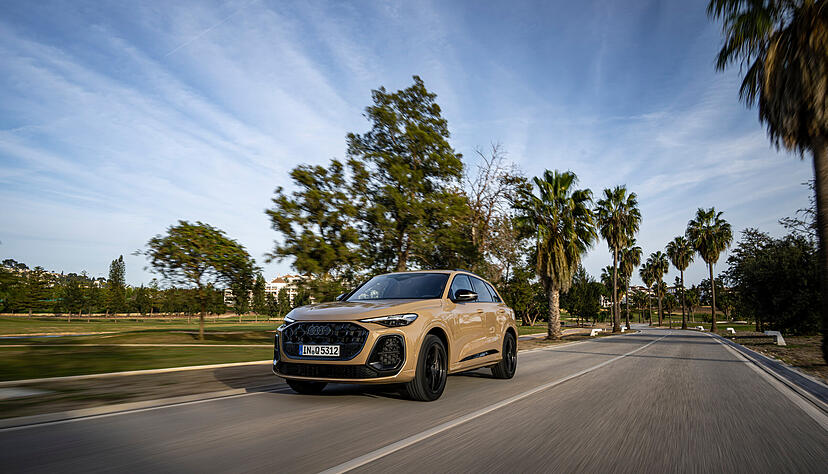 Der Q5 ist der Besteller von Audi. Die dritte Generation rollt nun zu Preisen ab 52.300 Euro zu den Händlern. Der Q5 ist der Besteller von Audi. Die dritte Generation rollt nun zu Preisen ab 52.300 Euro zu den Händlern.
