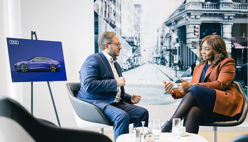 Wie geht es bei der Marke mit den vier Ringen weiter? Alexander Schnell aus der Stimme-Chefredaktion im Gespr&auml;ch mit Audi-Transformationschefin Yvonne Bettkober.