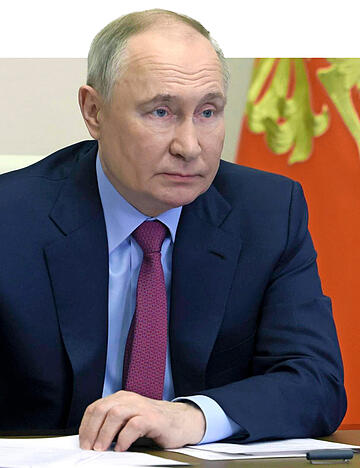 Der Kreml gibt weiterhin keine Auskunft ob auch Wladimir Putin an den Verhandlungen über die Beendigung des russischen Kriegs in der Ukraine teilnimmt.