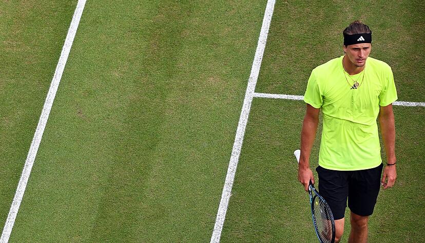 Alexander Zverev verlor den ersten Satz gegen Taylor Fritz nach einem schwächeren Aufschlagspiel. Alexander Zverev verlor den ersten Satz gegen Taylor Fritz nach einem schwächeren Aufschlagspiel.