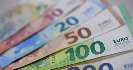 Die Europäische Zentralbank (EZB) muss ihre Prognosen deutlich korrigieren und erwartet nun eine deutlich höhere Inflation. Die Europäische Zentralbank (EZB) muss ihre Prognosen deutlich korrigieren und erwartet nun eine deutlich höhere Inflation.