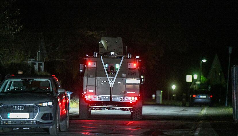 Motiv des Verdächtigen ist nach den tödlichen Schüssen in einer Firma weiter unklar. Motiv des Verdächtigen ist nach den tödlichen Schüssen in einer Firma weiter unklar.