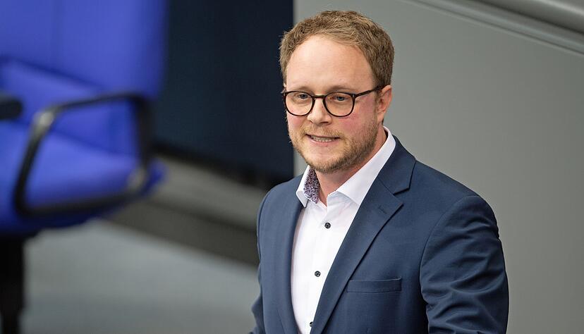 Gr&uuml;nen-Innenpolitiker Marcel Emmerich sieht sich durch das Urteil aus Berlin best&auml;tigt. (Archivbild)