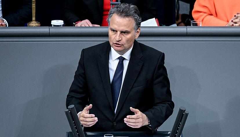 G&uuml;nter Krings (CDU) sieht beim Cannabisgesetz gro&szlig;en Reformbedarf.