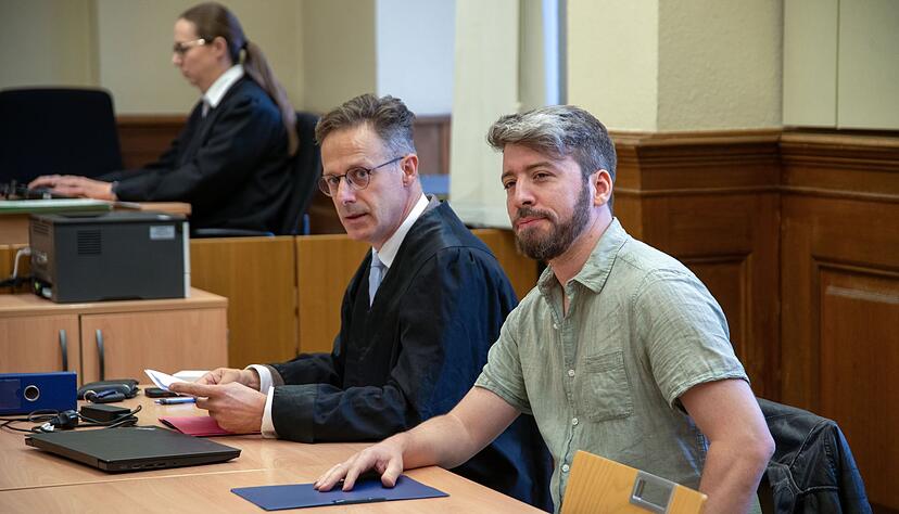 Der 38-J&auml;hrige sagte, er habe mit seinem friedlichen Protest ein Zeichen gegen den gesetzlich beschlossenen Atomausstieg setzen wollen. (Archivbild)