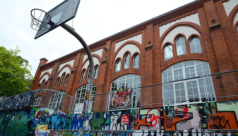 Noch ist das Olgazentrum in erster Linie Anlaufstelle für Jugendliche. Künftig sollen hier Künstler und Kulturschaffende Platz für ihre Kreativität bekommen.
Foto: Gleichauf Noch ist das Olgazentrum in erster Linie Anlaufstelle für Jugendliche. Künftig sollen hier Künstler und Kulturschaffende Platz für ihre Kreativität bekommen.
Foto: Gleichauf