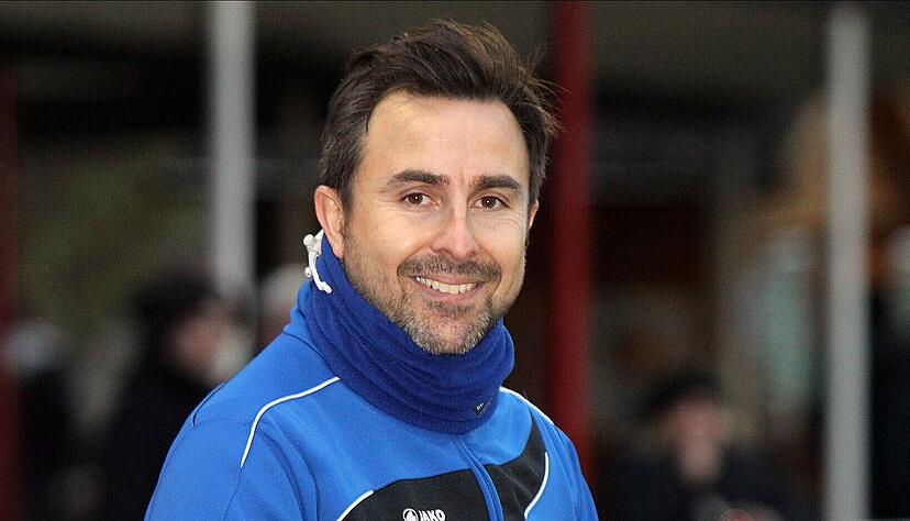 2018/19:  Erkan Acikara, Meister Kreisliga B2,  24 Spiele, Punkteschnitt 2,625 | Im Sommer 2018 legte der VfR Heilbronn ganz unten los. Und wie. Erkan Acikara führte den VfR Heilbronn in seiner Premierenspielzeit souverän zum Titel, kündigte allerdings frühzeitig an, dass nach einer Saison wieder Schluss ist.