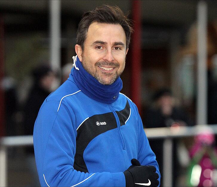 2018/19:  Erkan Acikara, Meister Kreisliga B2,  24 Spiele, Punkteschnitt 2,625 | Im Sommer 2018 legte der VfR Heilbronn ganz unten los. Und wie. Erkan Acikara führte den VfR Heilbronn in seiner Premierenspielzeit souverän zum Titel, kündigte allerdings frühzeitig an, dass nach einer Saison wieder Schluss ist.