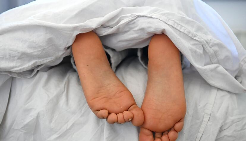 Mit der Umstellung auf Sommerzeit fehlt vielen eine Stunde Schlaf. Mit der Umstellung auf Sommerzeit fehlt vielen eine Stunde Schlaf.