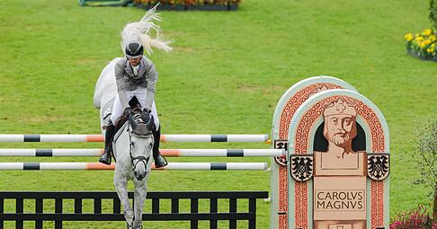 Christian Kukuk reitet mit Checker stark beim CHIO.