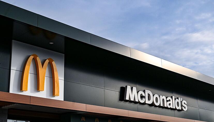 Im Internet hagelte es negative Reaktionen &uuml;ber den &laquo;KI-Mist&raquo;. (Symbolbild)