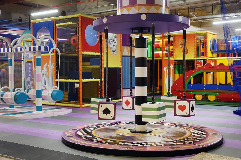 Noch im April soll auf mehr als 3000 Quadratmetern ein Indoor-Spielplatz im Heilbronner Wollhauszentrum eröffnen. Noch im April soll auf mehr als 3000 Quadratmetern ein Indoor-Spielplatz im Heilbronner Wollhauszentrum eröffnen.