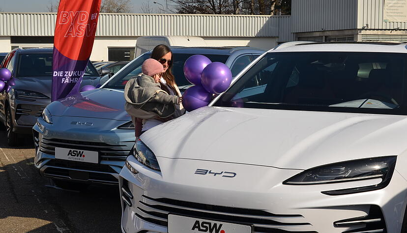 ASW Automobile bietet seit einigen Wochen die chinesische Marke BYD in Heilbronn. Nach eigenen Angaben wurden in drei Wochen bereits 100 Autos verkauft.