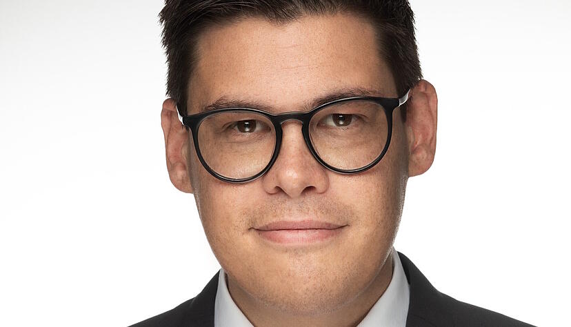 Felix Benzschawel ist seit Januar 2026 Filialleiter der Oberbank in Heilbronn,