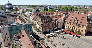 Eine Stadtwanderung durch Heilbronn findet am Tag des Lokaljournalismus statt.