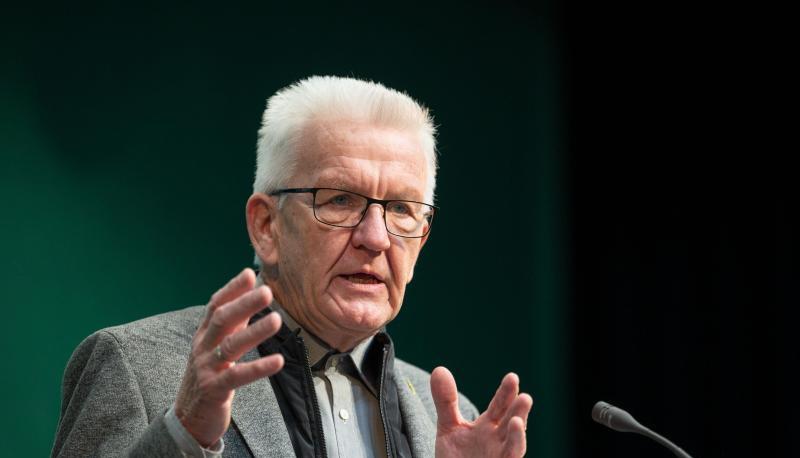 Winfried Kretschmann (Bündnis 90/Die Grünen), Ministerpräsident von Baden-Württemberg, spricht. Winfried Kretschmann (Bündnis 90/Die Grünen), Ministerpräsident von Baden-Württemberg, spricht.