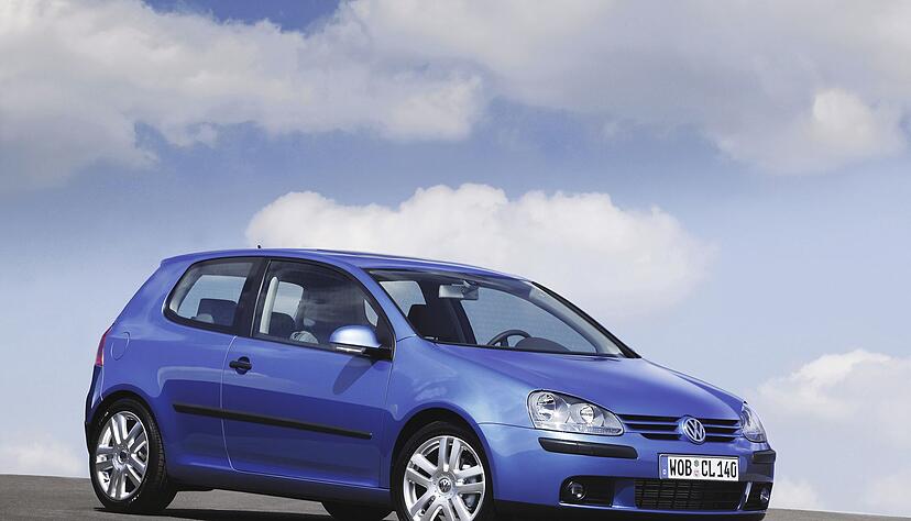 Golf V: Auch die F&uuml;nftauflage verkauft sich mit 3,4 Millionen Autos gut.