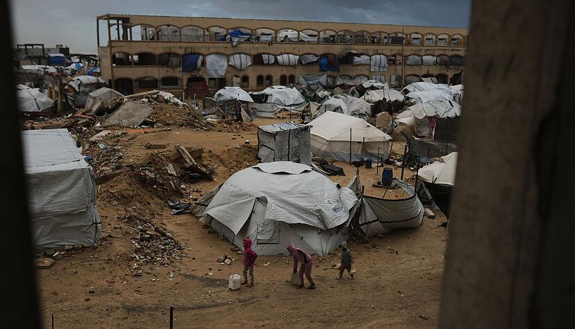 Im Gazastreifen leben viele Menschen trotz Waffenruhe weiterhin unter katastrophalen Bedingungen.